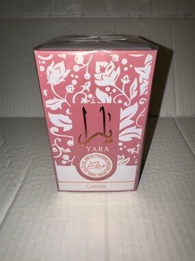 Lattafa Yara Eau de Parfum Spray - Pink Floral Box